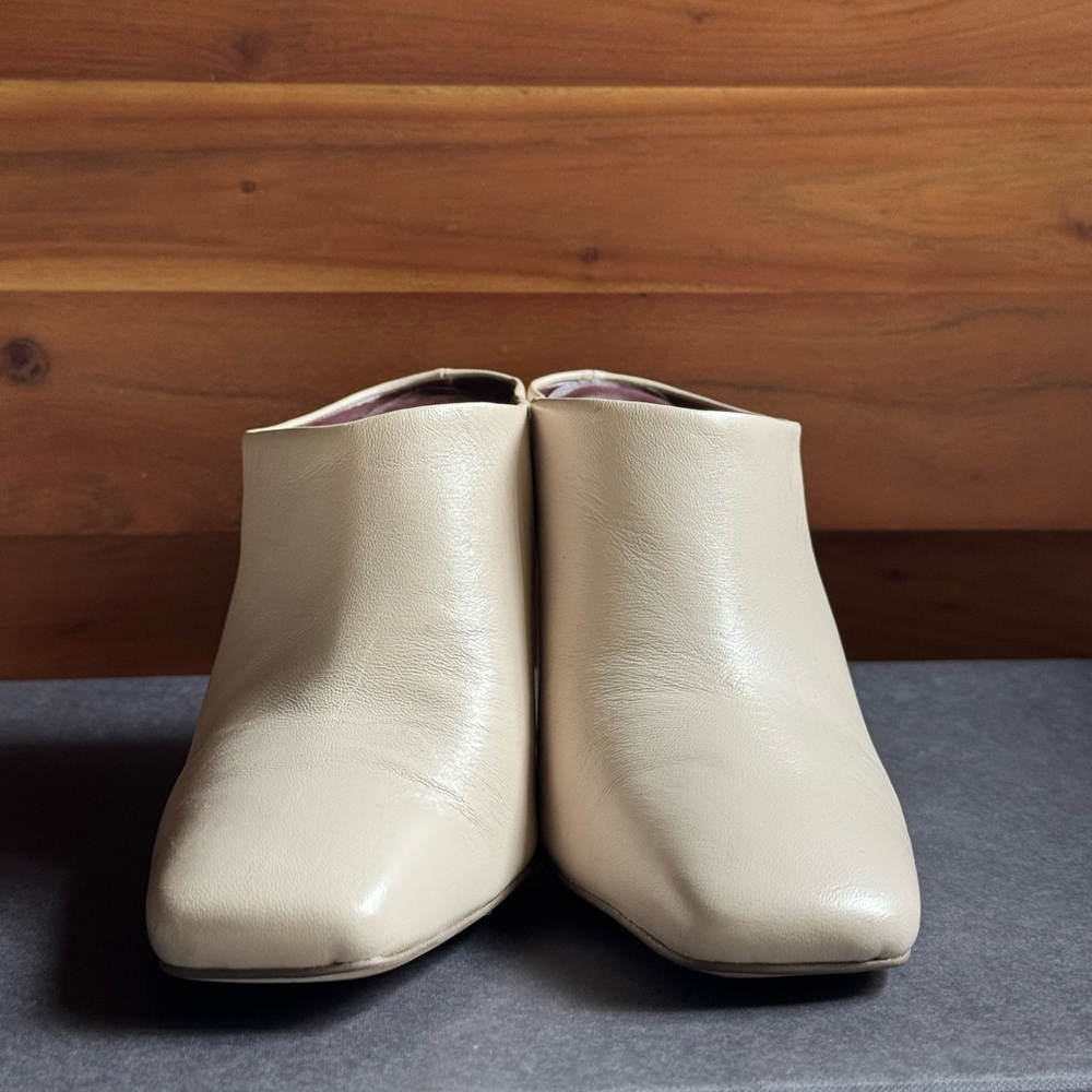 SARTO Cream Leather High-Heel Mule - Picture 6 of 10